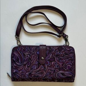 Sakroots Smartphone Crossbody Wallet Bag